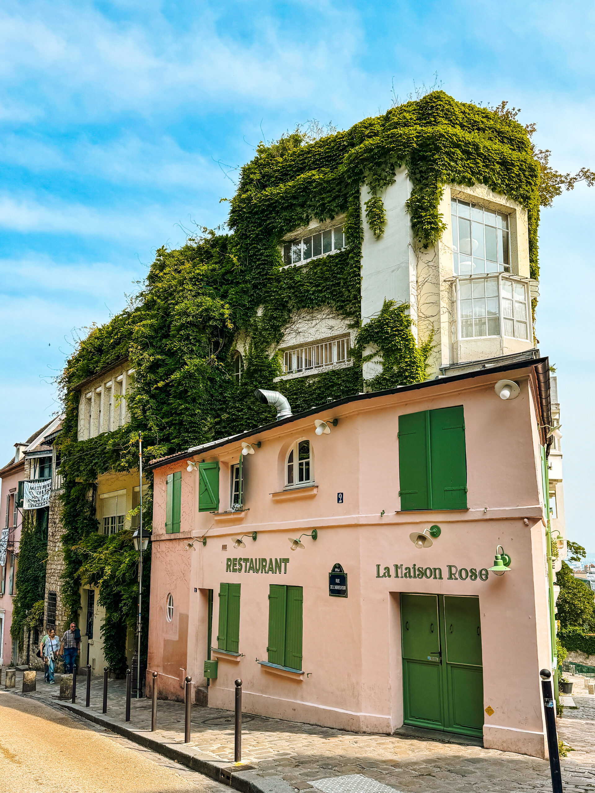 Photographing the iconic ivy-covered La Maison Rose is one of the best things to do in Paris for Instagram-worthy moments and classic Montmartre charm.