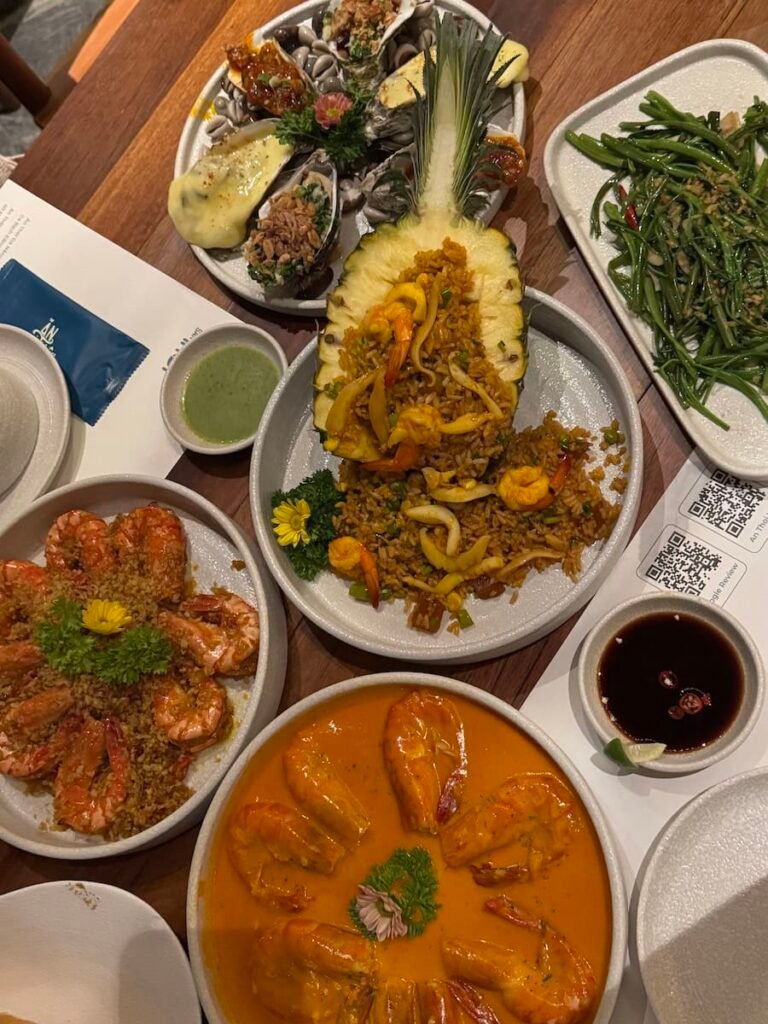 Fresh seafood served at An Thoi Hai San restaurant in Da Nang