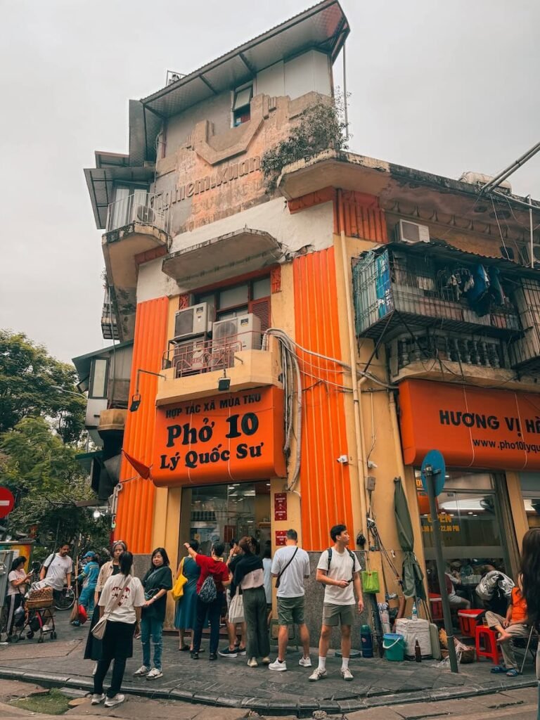 Crowd waiting outside Pho 10 Ly Quoc Su, one of Hanoi's best known pho restaurants
